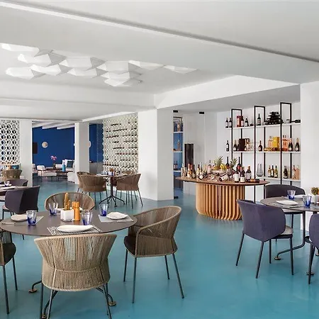 Mykonos Grand & 5*