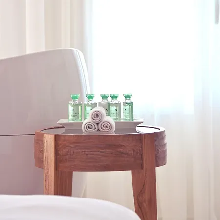 Mykonos Grand & 5*