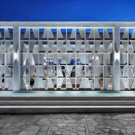 Mykonos Grand & Hotel Agios Ioannis Diakoftis